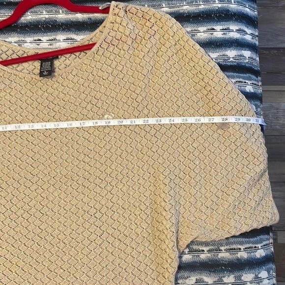 New York & Co shimmery gold tunic/sweater size L - Picture 6 of 8
